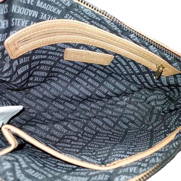 STEVE MADDEN NWOT Brown Leather Clutch / Wristlet - Picture 2 of 3